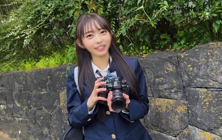 FC2-PPV-4785845 マイカメラで撮った写真がバズりまくる激カワカメラガール 自ら被写体になった中出しSEX動画大公開!!