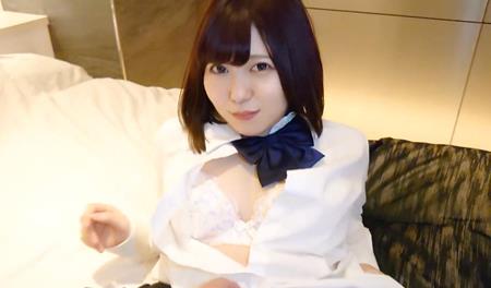 FC2-PPV-4852641 デビュー１周年を先週迎えたガチアイドル、ファンは知らない巨乳ハメ撮りで大量中出し！