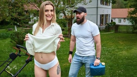 (WEST) Only Tarts – Victoria Benz – Backyard Cunt Service 2026-05-30